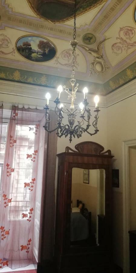 I Mici Di Emy Apartment คาตาเนีย ภายนอก รูปภาพ